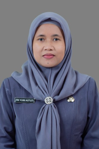 TRI YUNI ASTUTI S.Pd.SD