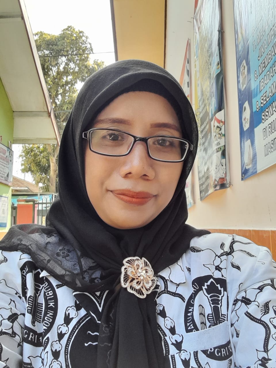 MEI WULANDARI S.Pd.