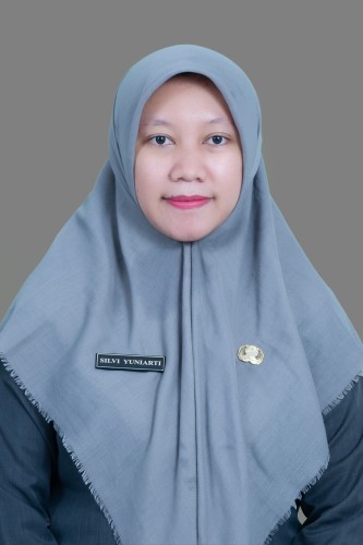 SILVI YUNIARTI S.Pd., M.Pd