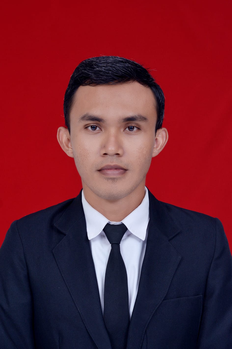LUDFI ABU MAHMUD S.Mat.
